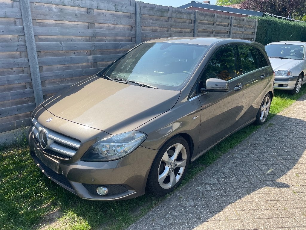 Mercedes b180, Euro 5, 1799 cc, Diesel, Particulier