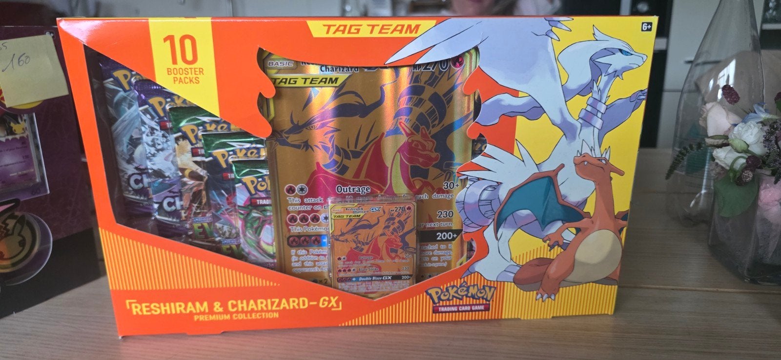 pokemon reshiram & charizard gx, Hobby & Loisirs créatifs, Enlèvement, Neuf, Booster box, Foil