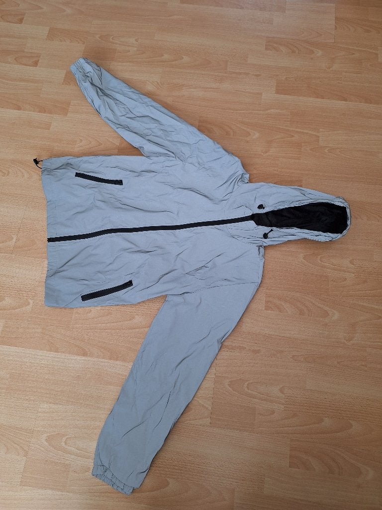 Nieuwe reflecterende jas maat M. Unisex., Ophalen, Nieuw, Overige maten, Grijs