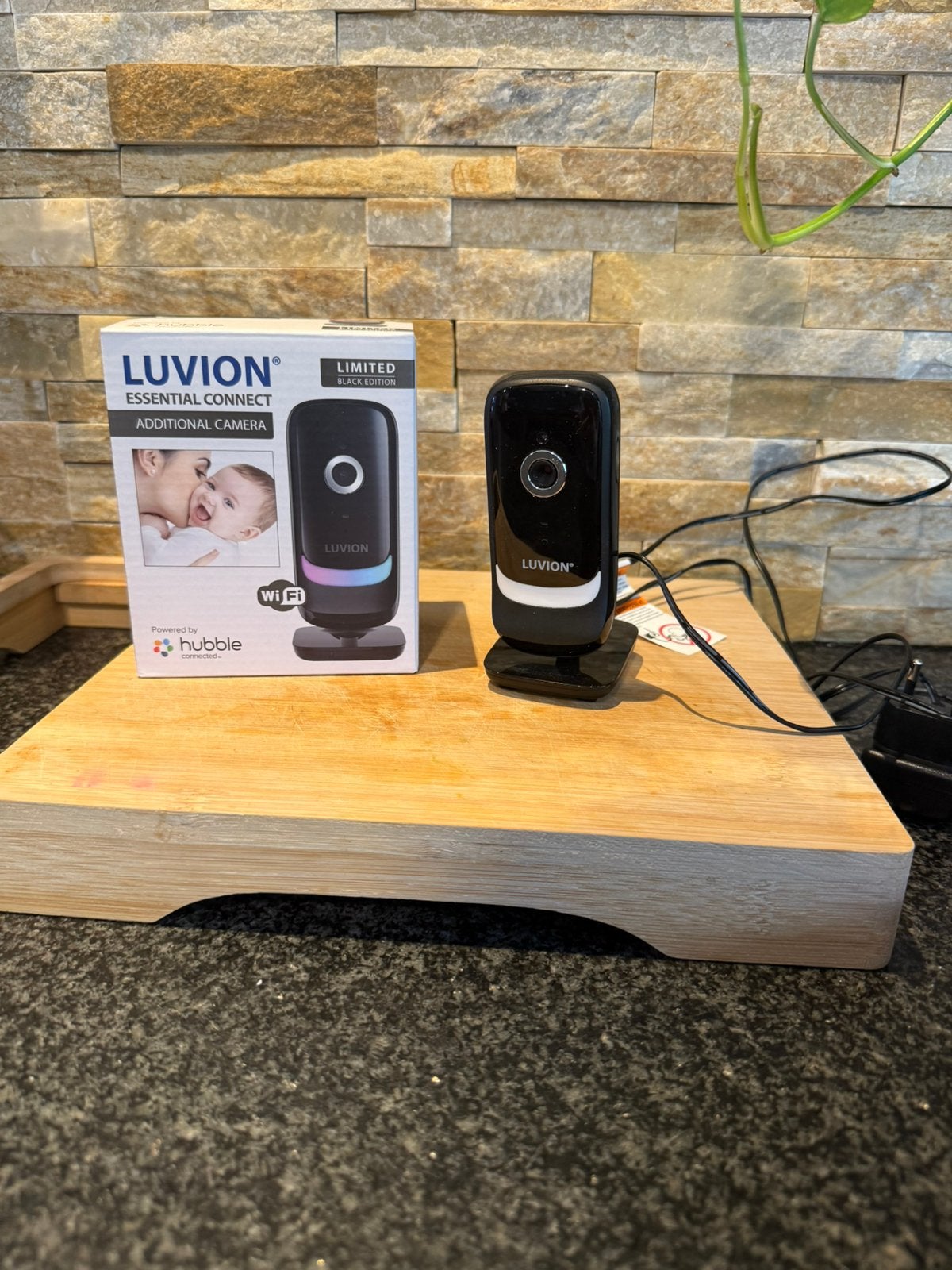 Camera babyfoon luvion essential, Kinderen en Baby's, Ophalen, Zo goed als nieuw, Camera