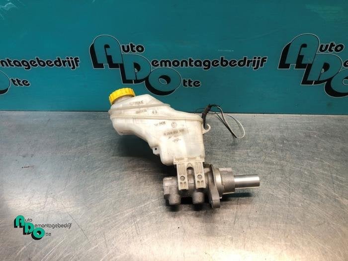 Cylindre de frein principal d'un Citroen Nemo (Nemo 08-), -, 3 mois de garantie, Utilisé, -