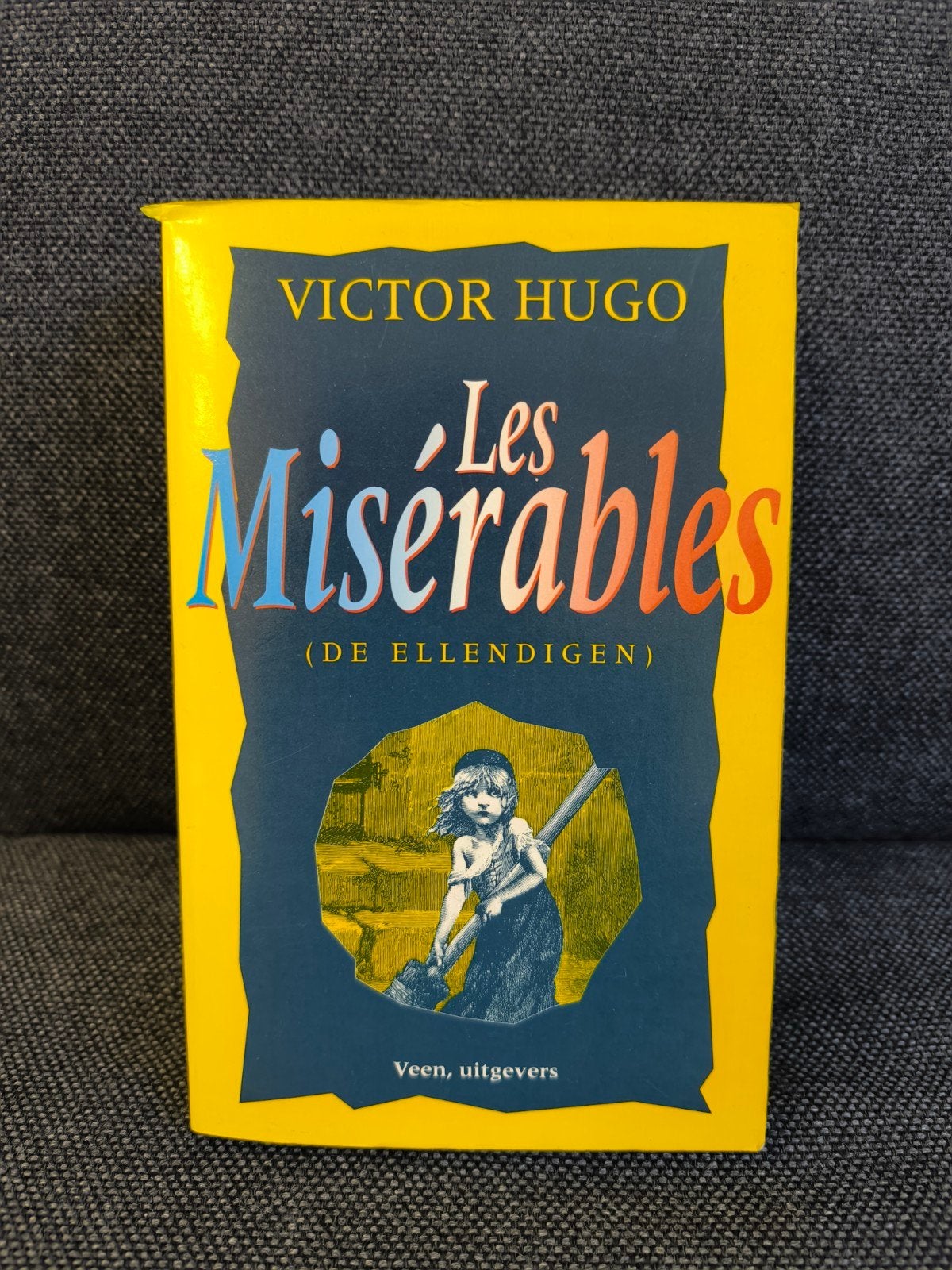 Les Misérables - de ellendigen (Victor Hugo), Ophalen, Zo goed als nieuw, Victor Hugo, Europa overig