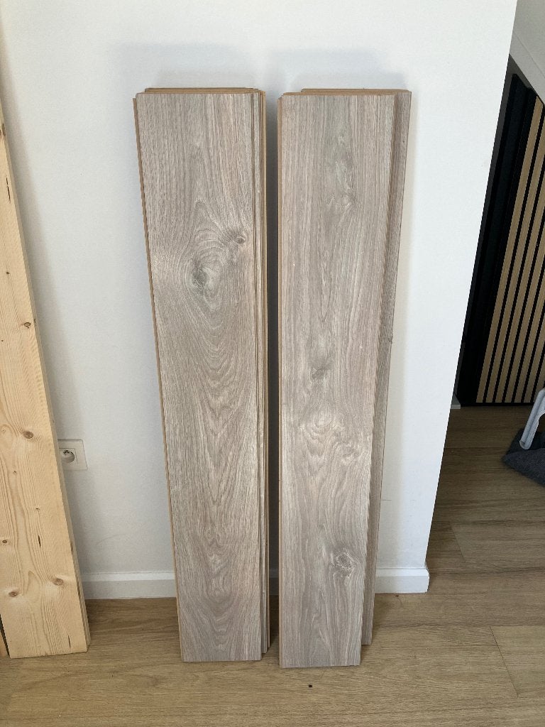 Gratis laminaat 6m2, 50 à 150 cm, Aggloméré, Enlèvement, Utilisé