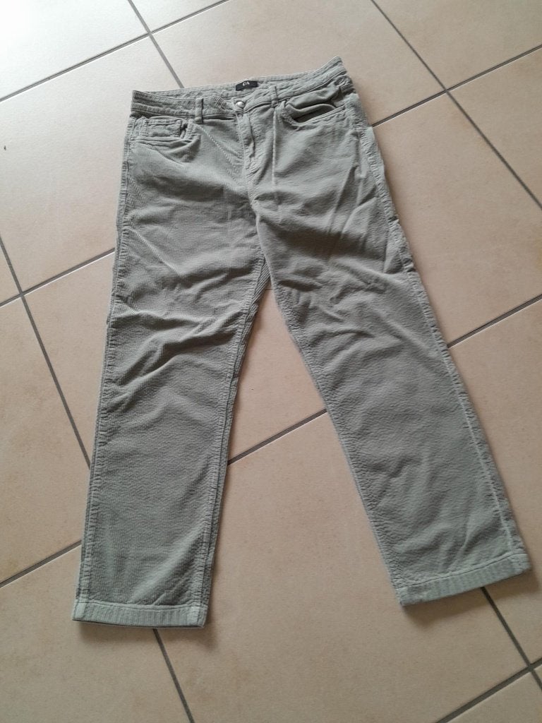 C&A broek mosgroen corduroy maat 44, Maat 42/44 (L), Zo goed als nieuw, Lang, Groen