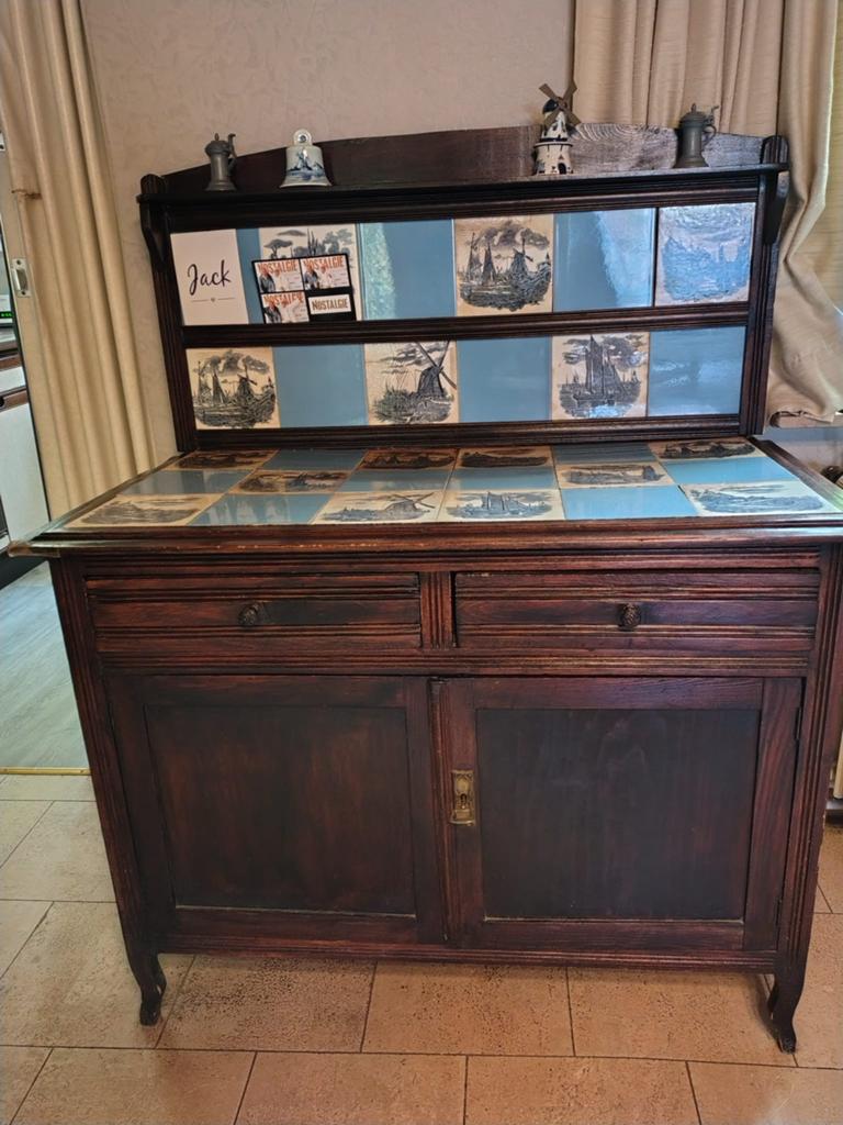 Antieke houten buffetkast, Huis en Inrichting, Kasten | Buffetkasten, Gebruikt, Ophalen