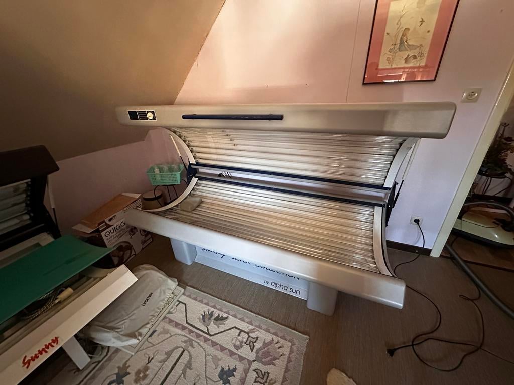 Lit de bronzage Sunway Silver Collection - Alpha Sun, Electroménager, Solarium, Banc solaire & Bronzage facial, Enlèvement, Utilisé