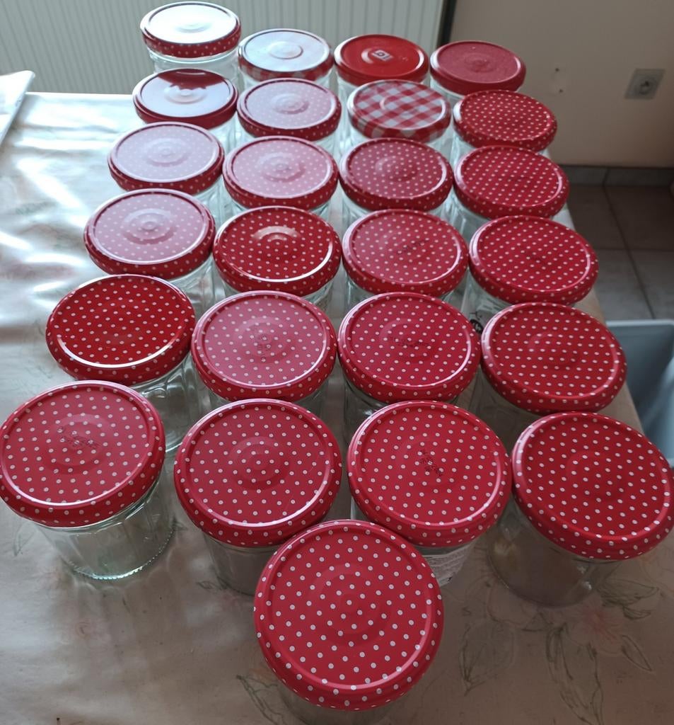 225 confituur potten €10 voor 25 stuks., Ophalen