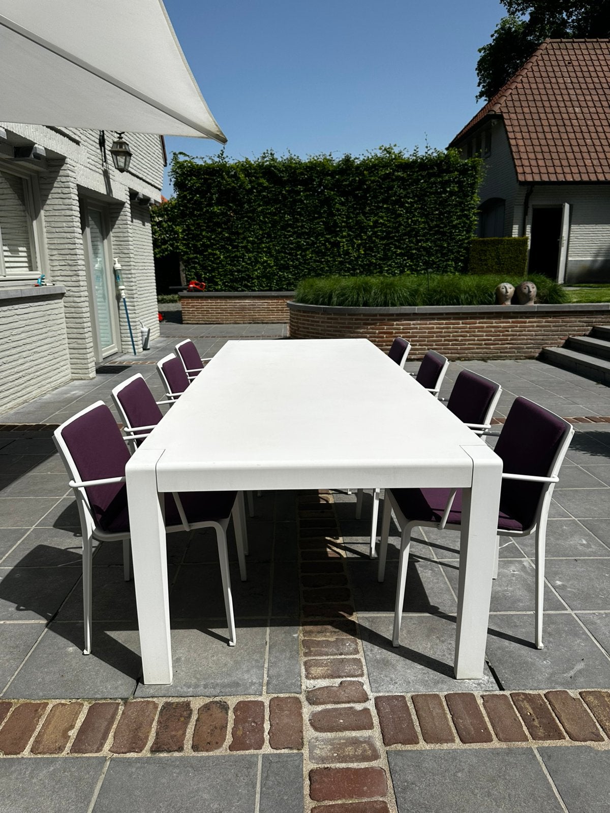Exclusief Tribú tafel met 10 stoelen en kussens, Tuin en Terras, Tuinsets en Loungesets, Ophalen, Overige materialen, Meer dan 8 zitplaatsen