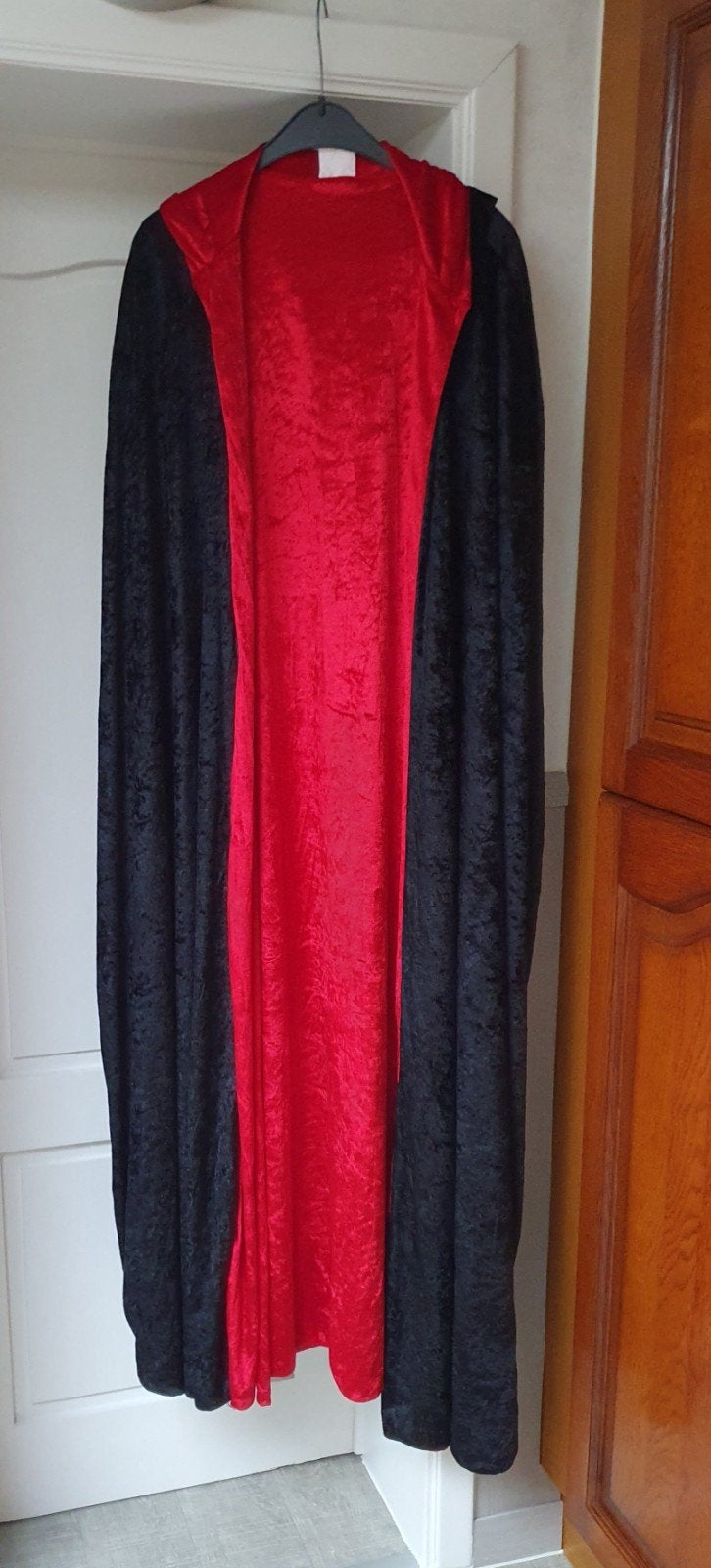 Cape halloween, Ophalen