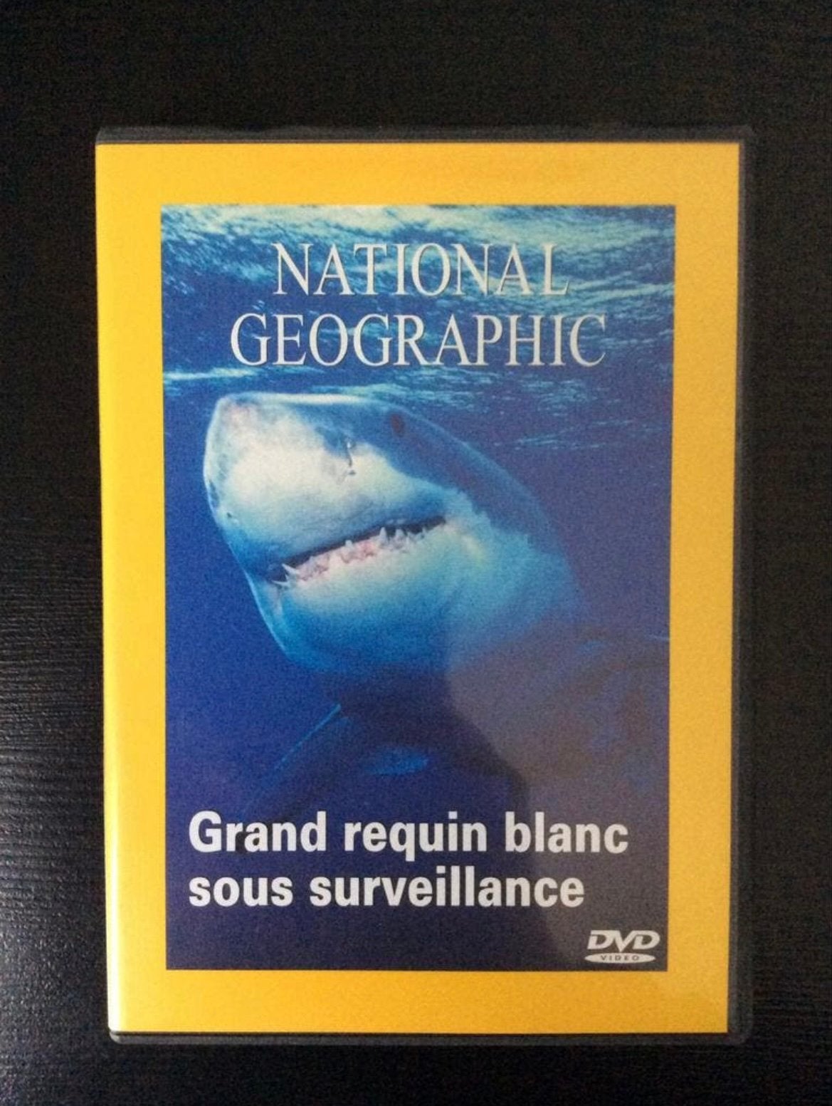 Grand requin blanc sous surveillance (National Geographic), Enlèvement, Comme neuf, Français, Français