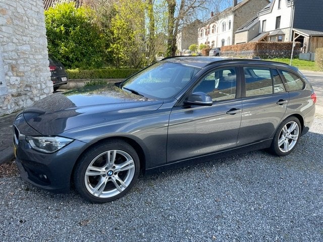 BMW 316d Break Touring attache remorque, Autos, Argent ou Gris, Euro 6, Particulier, Tissu