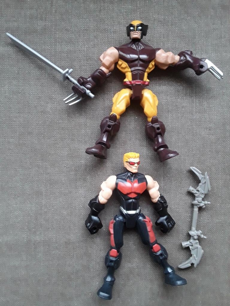 2 actiefiguren marvel wolverine en marvel hawkeye, Ophalen of Verzenden