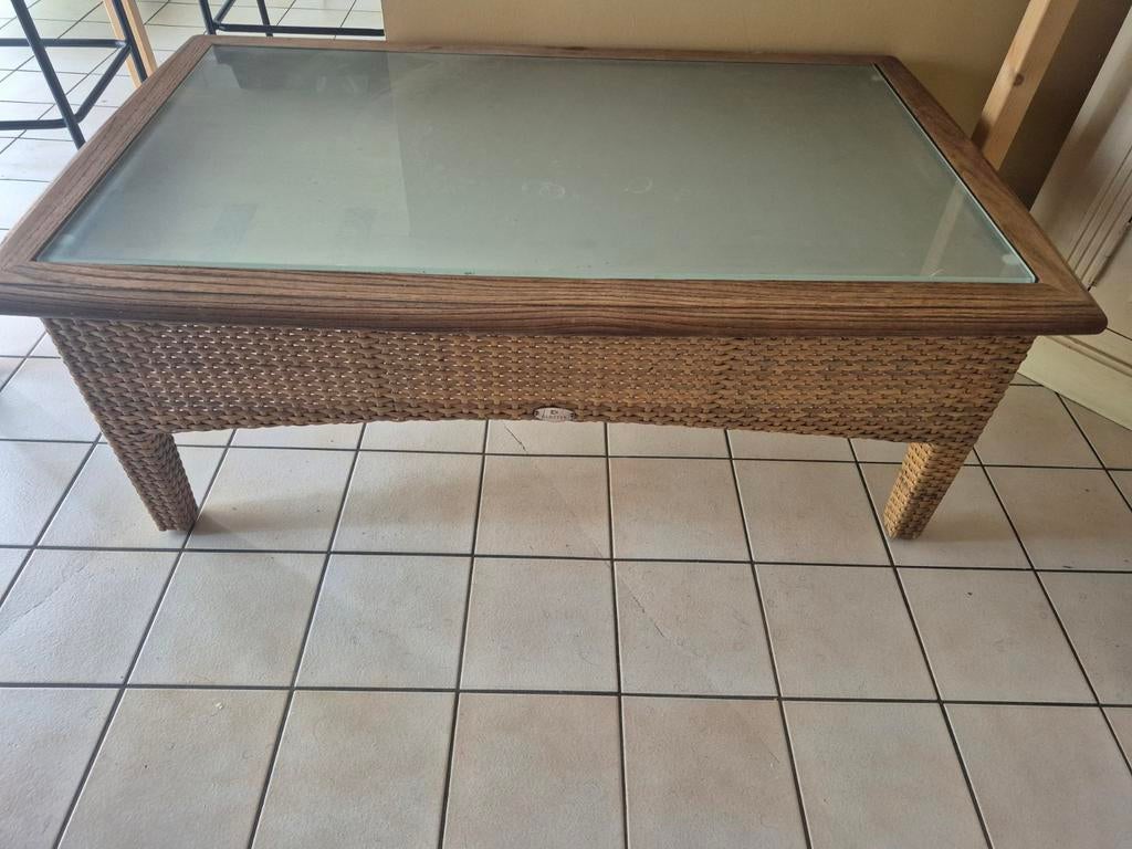 Table basse en osier signée "gloster", Maison & Meubles, 100 à 150 cm, Moins de 50 cm, Vintage, Comme neuf