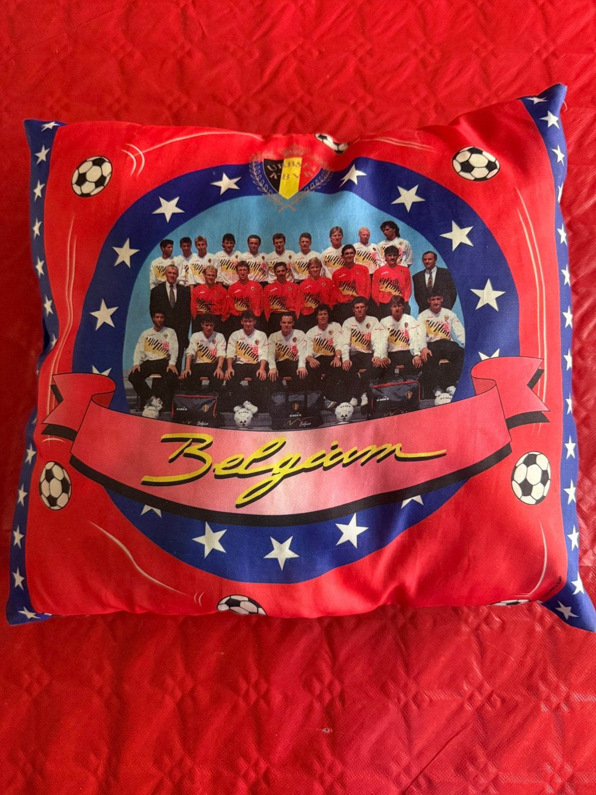 Kussen rode duivels usa 94, Verzamelen, Sportartikelen en Voetbal, Ophalen of Verzenden, Zo goed als nieuw