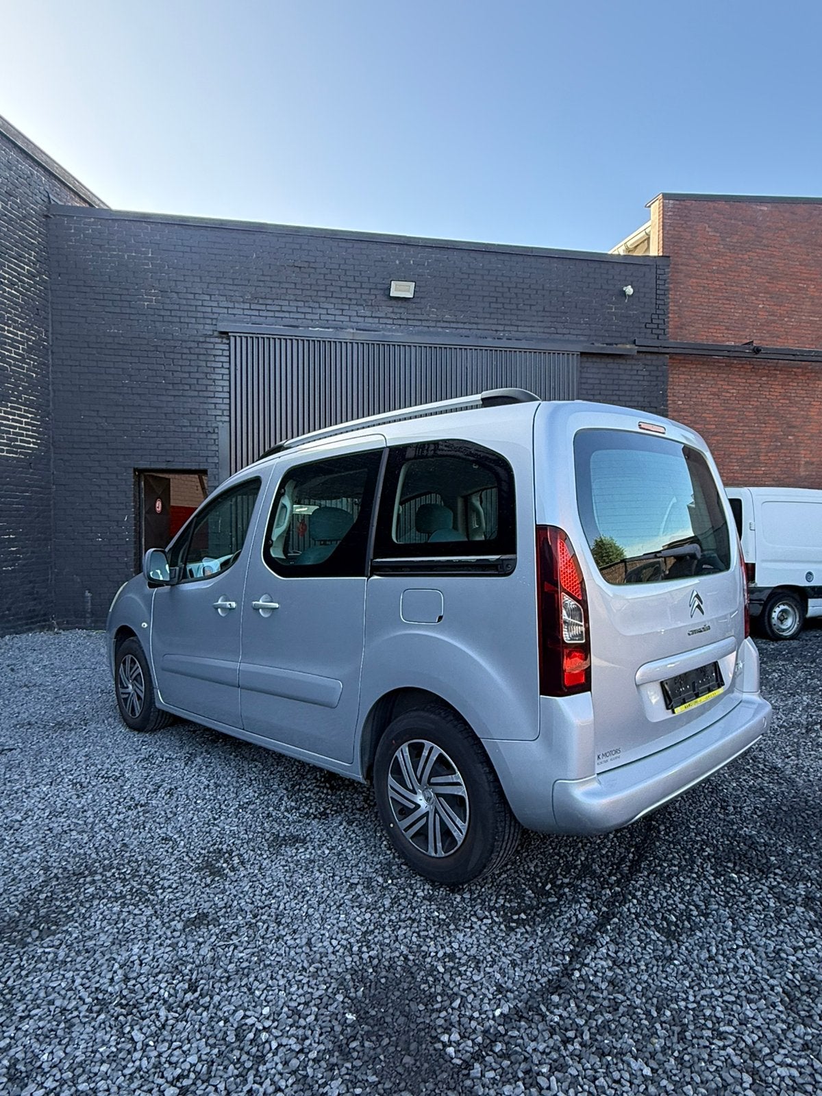 CITROËN BERLINGO 1.6 ESSENCE, Autos, Entreprise, 72 kW, Bleu, 5 portes