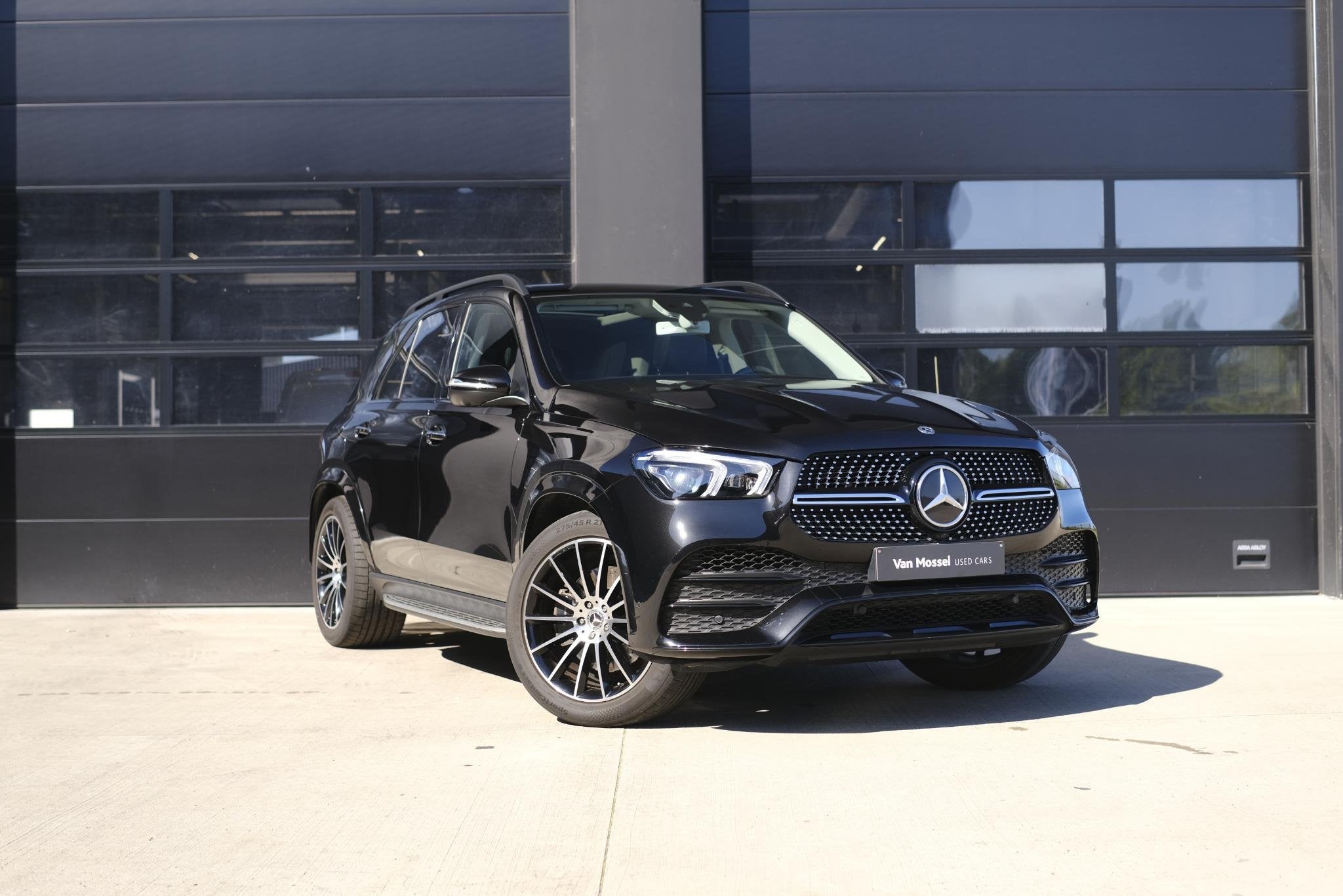 Mercedes-Benz GLE 350 d SUV AMG LINE + LICHTE VRACHT + TREKH, Stof, Gebruikt, GLE, Zwart