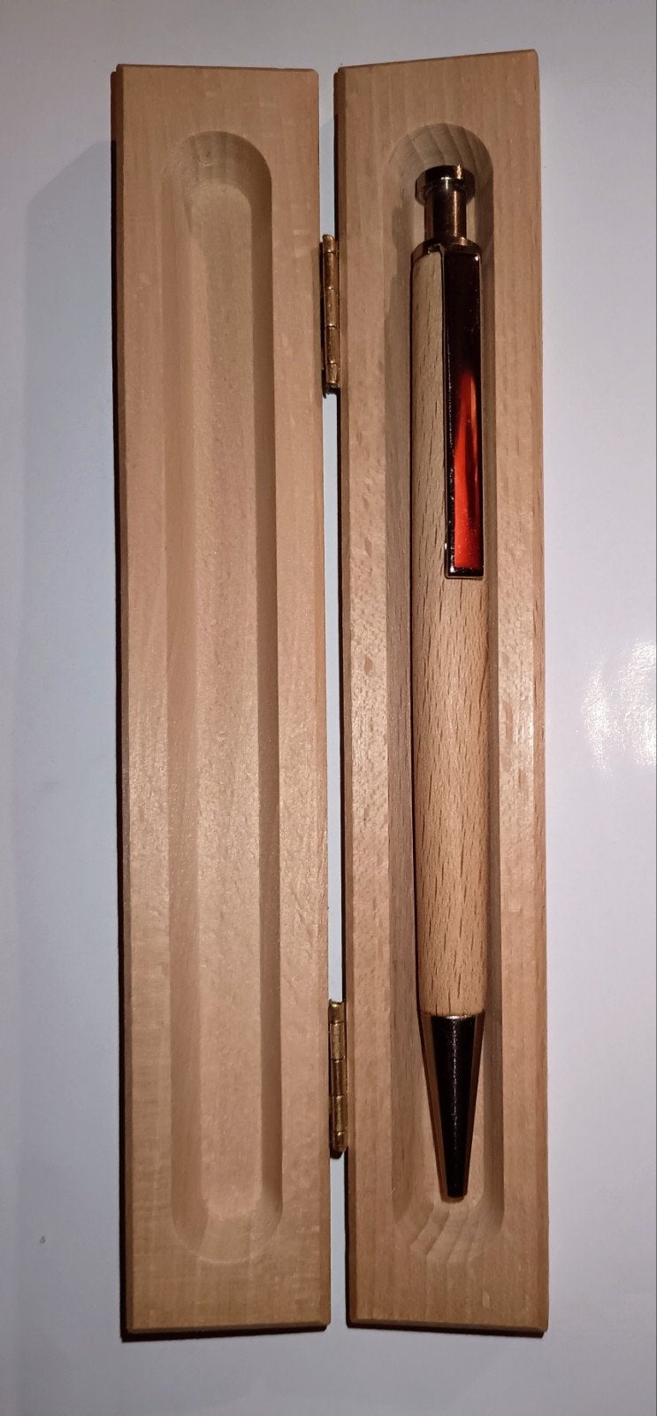 Stylo à bille en bois avec boîte en bois, Collections, Neuf, Autres marques, Enlèvement ou Envoi, Avec boîte