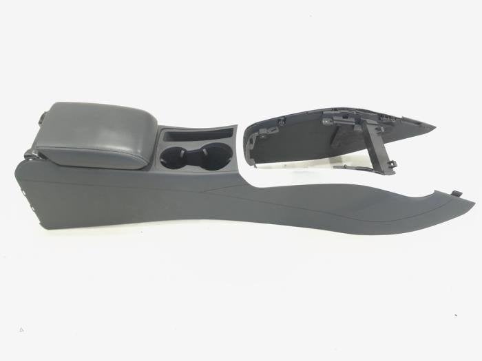 Middenconsoles van een Audi A4, Gebruikt, -, -, -