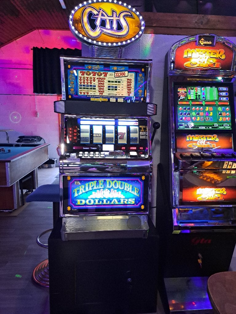 JACKPOT OU BANDIT MANCHOT JEU CASINO OU CAFÉ À USAGE PRIVÉ !, Euro, Enlèvement, Utilisé