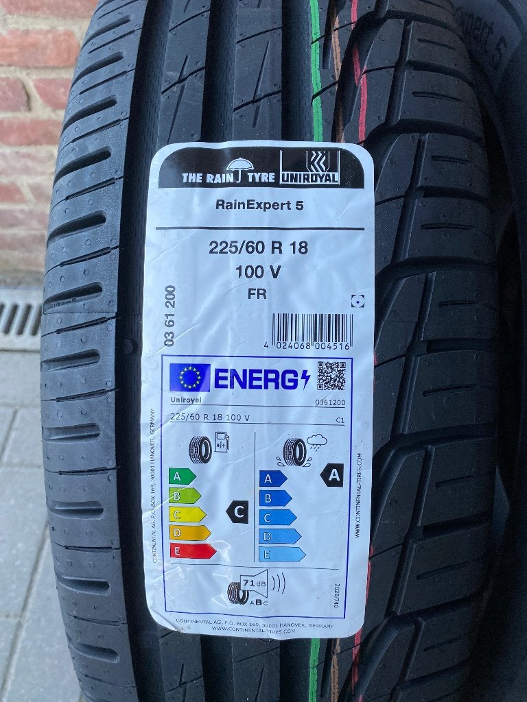225/60 R18 Uniroyal -- Continental 225/60 R18, Ophalen, 18 inch, Nieuw, Band(en)