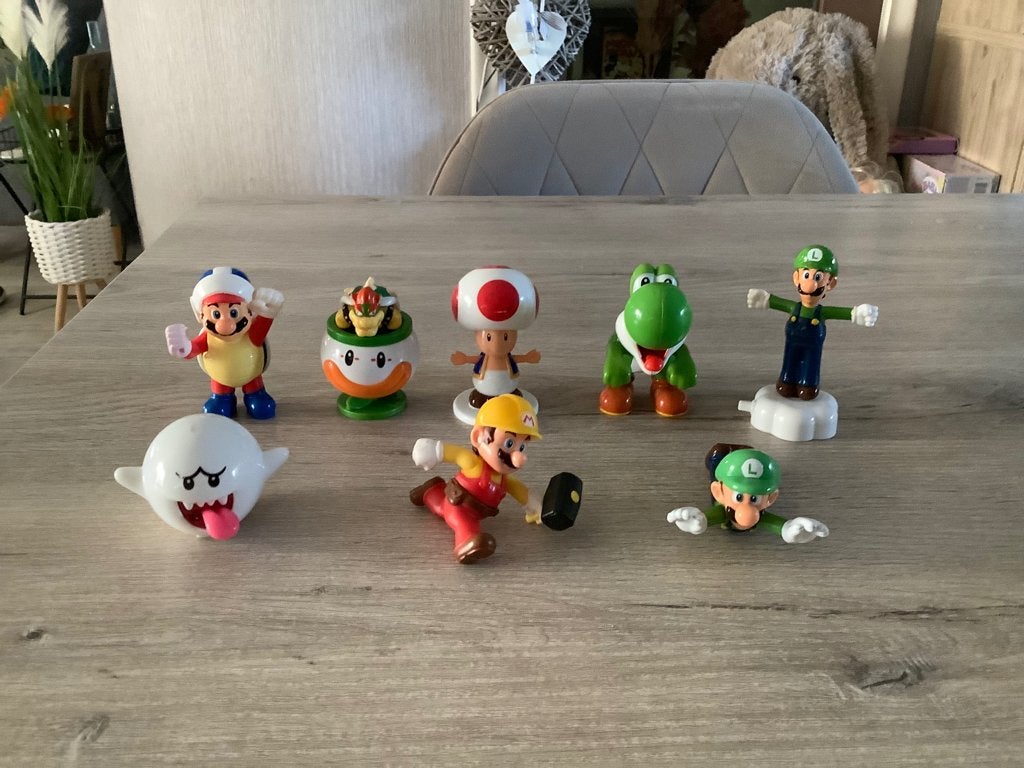 Supermario verschillende plastic characters (4-8 cm), Enlèvement ou Envoi, Comme neuf