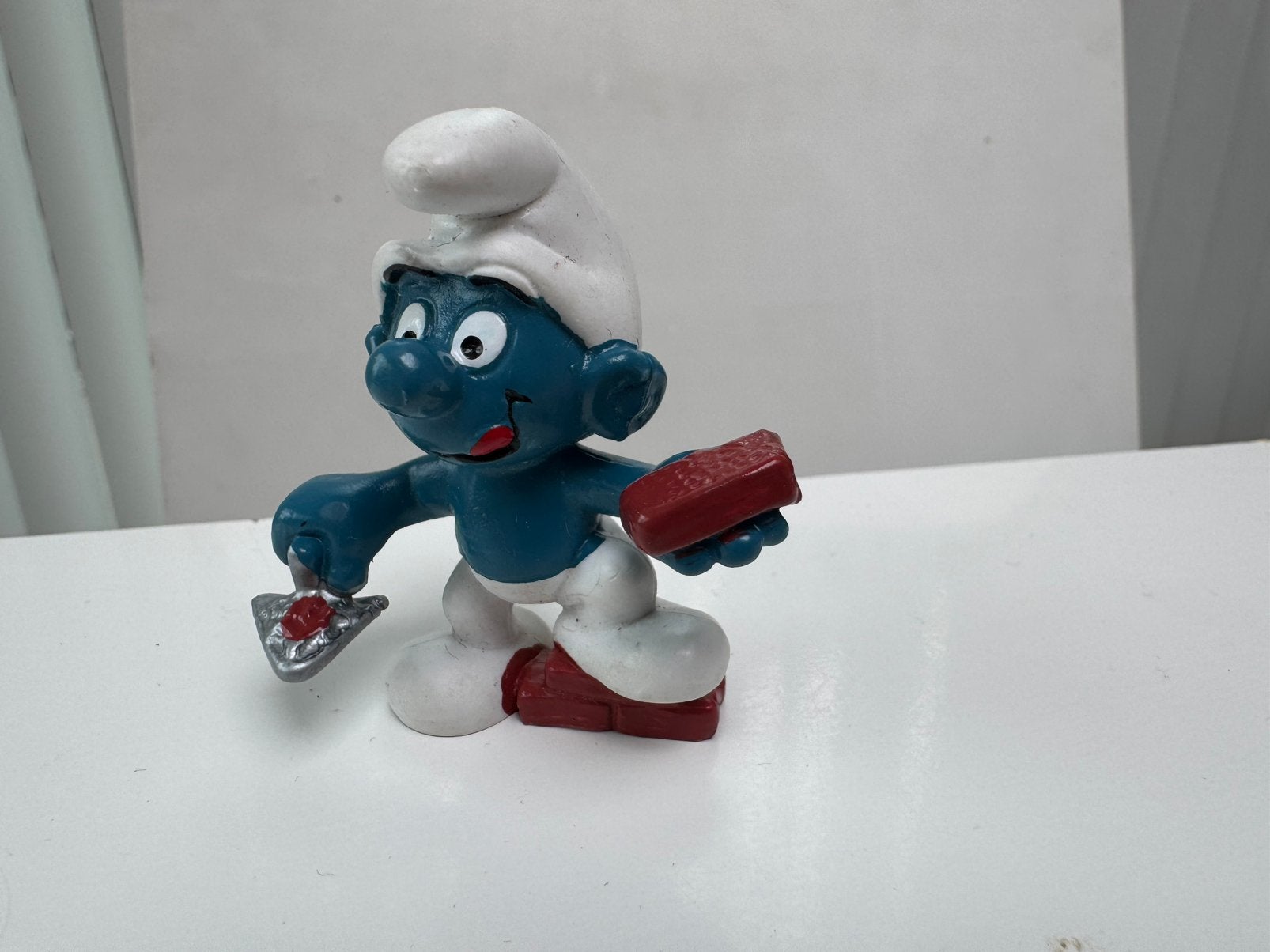 Miniatuur smurf metser - 1981 - Schleich, Ophalen, Zo goed als nieuw, Poppetje, Figuurtje of Knuffel