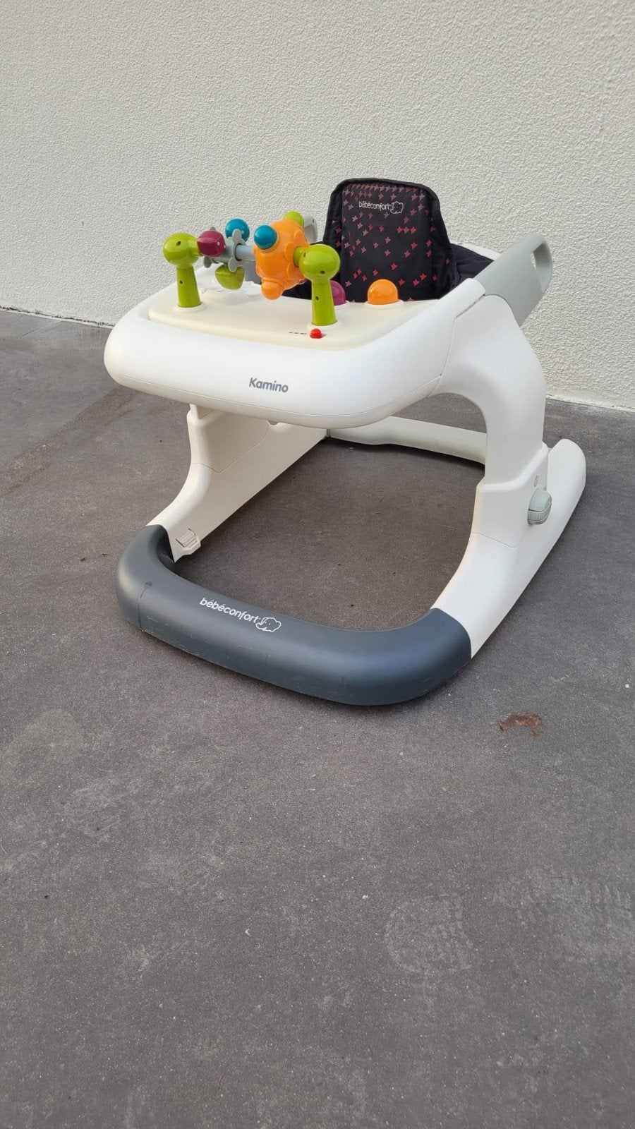 trotteur bébé, Enlèvement
