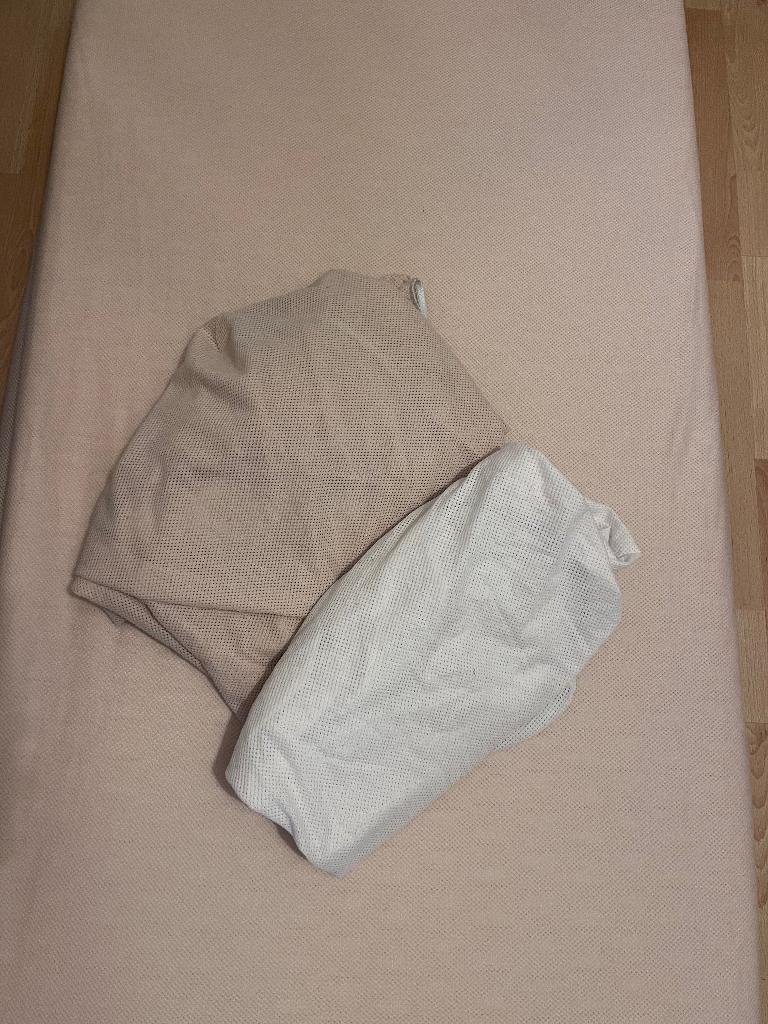 Hoeslaken, Kinderen en Baby's, Babywiegjes en Ledikanten, Ophalen of Verzenden, Zo goed als nieuw, Ledikant
