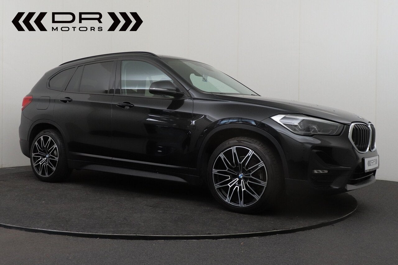 BMW X1 25 E PHEV - HEAD UP - LEDER, 0 min, 0 kg, Zwart, Bedrijf