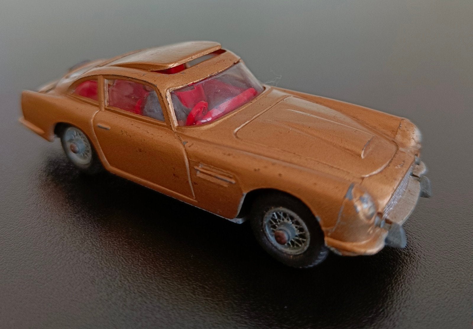 Vintage Aston Martin DB5 Gorgi Toys James Bond., Ophalen of Verzenden