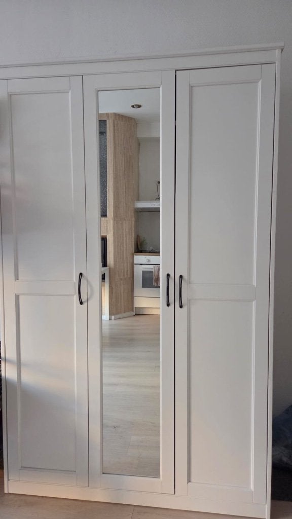 Armoire SONGESAND IKEA blanche, Comme neuf, 100 à 150 cm, 50 à 75 cm, 150 à 200 cm
