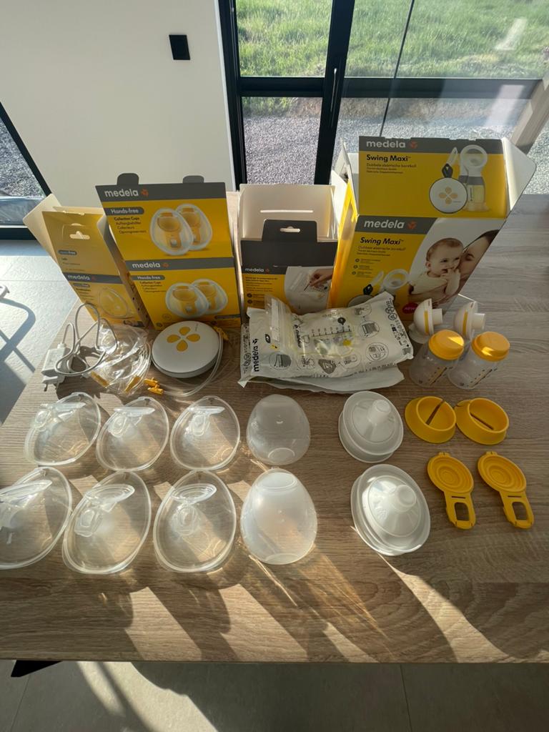 Tire-lait Medela Swing maxi + Hands free, Enfants & Bébés, Enlèvement ou Envoi, Comme neuf, Tire-lait