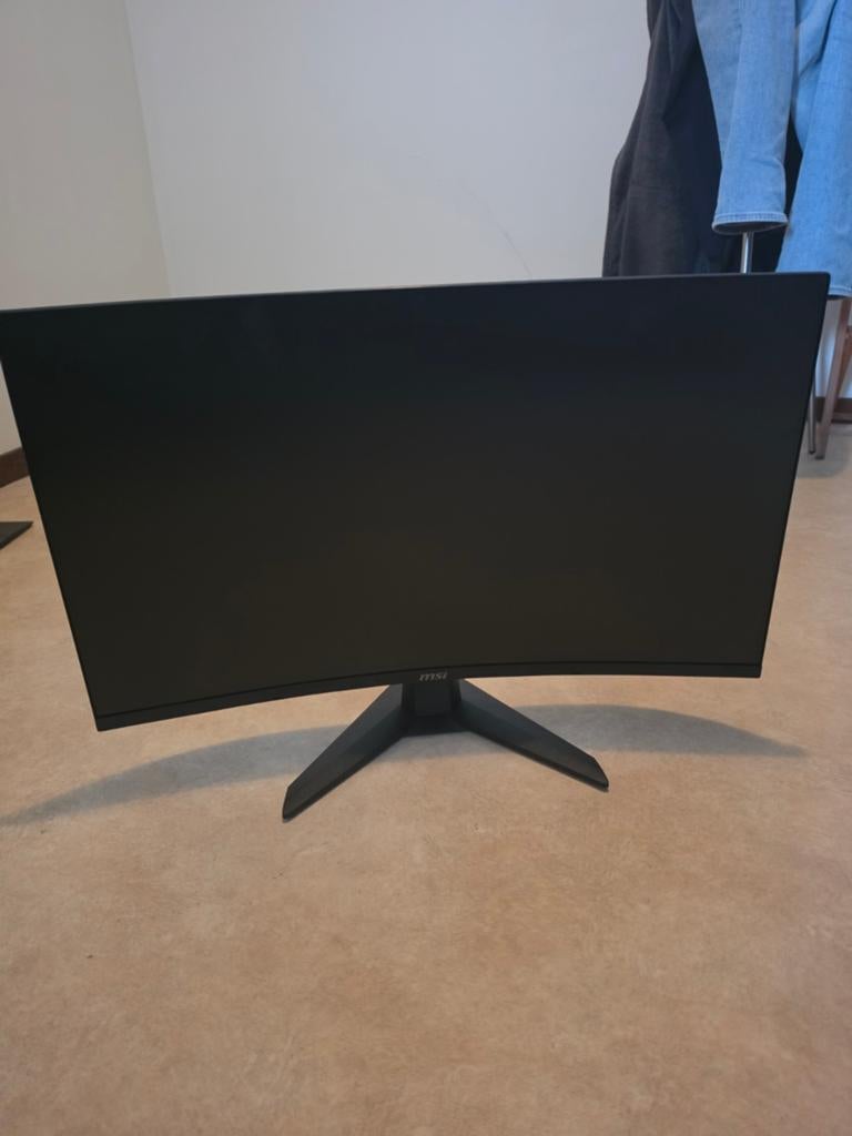 Msi 32 inch 1440p 180hz en samsung 27 inch 1440p 144hz., Ophalen
