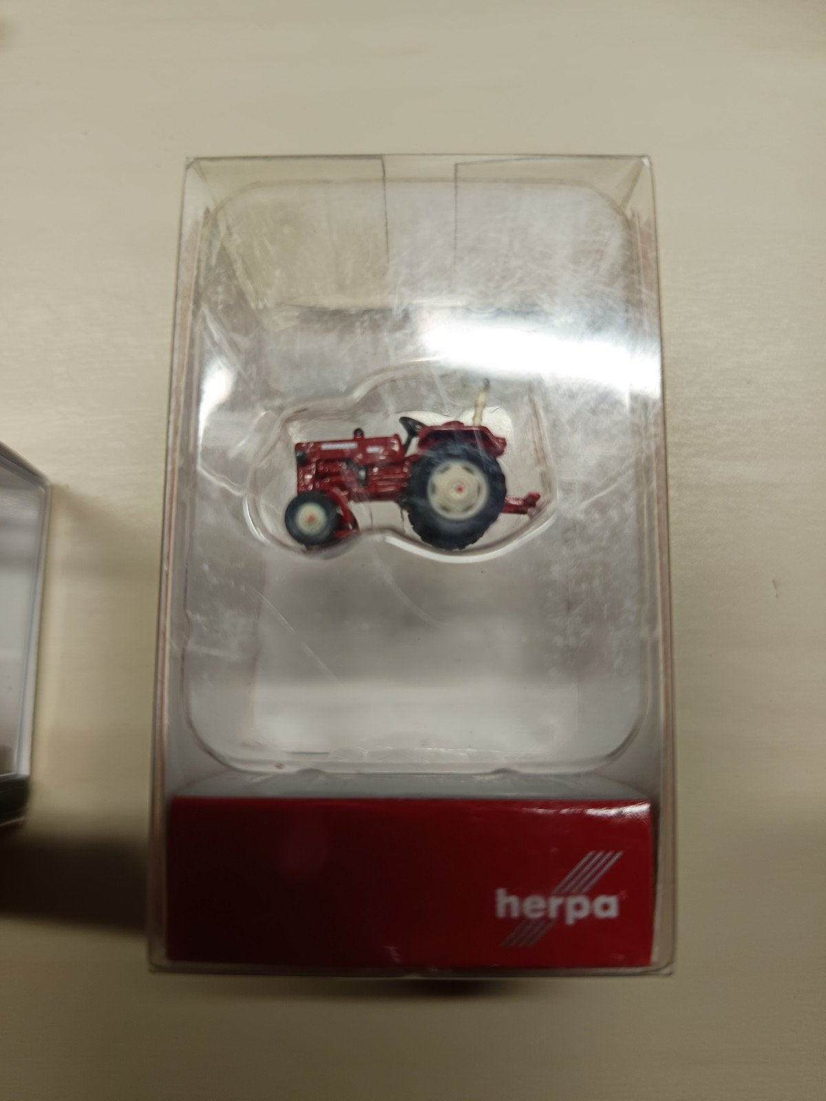 tracteur McCormick échelle N