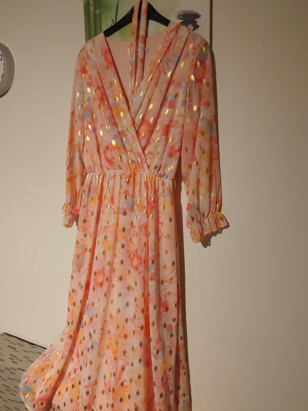 jurken, Kleding | Dames, Jurken, Ophalen, Maat 42/44 (L), Zo goed als nieuw, Onder de knie