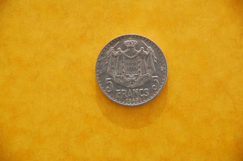 MONACO : 5 Francs 1945 in uitstekende staat, Verzenden, Losse munt