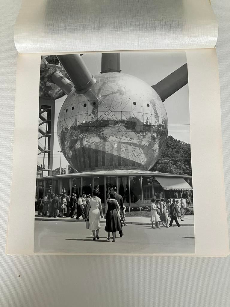 Expo 58 fotoboek met 42 originele groot formaat foto’s, Antiek en Kunst, Antiek | Boeken en Manuscripten, Ophalen of Verzenden