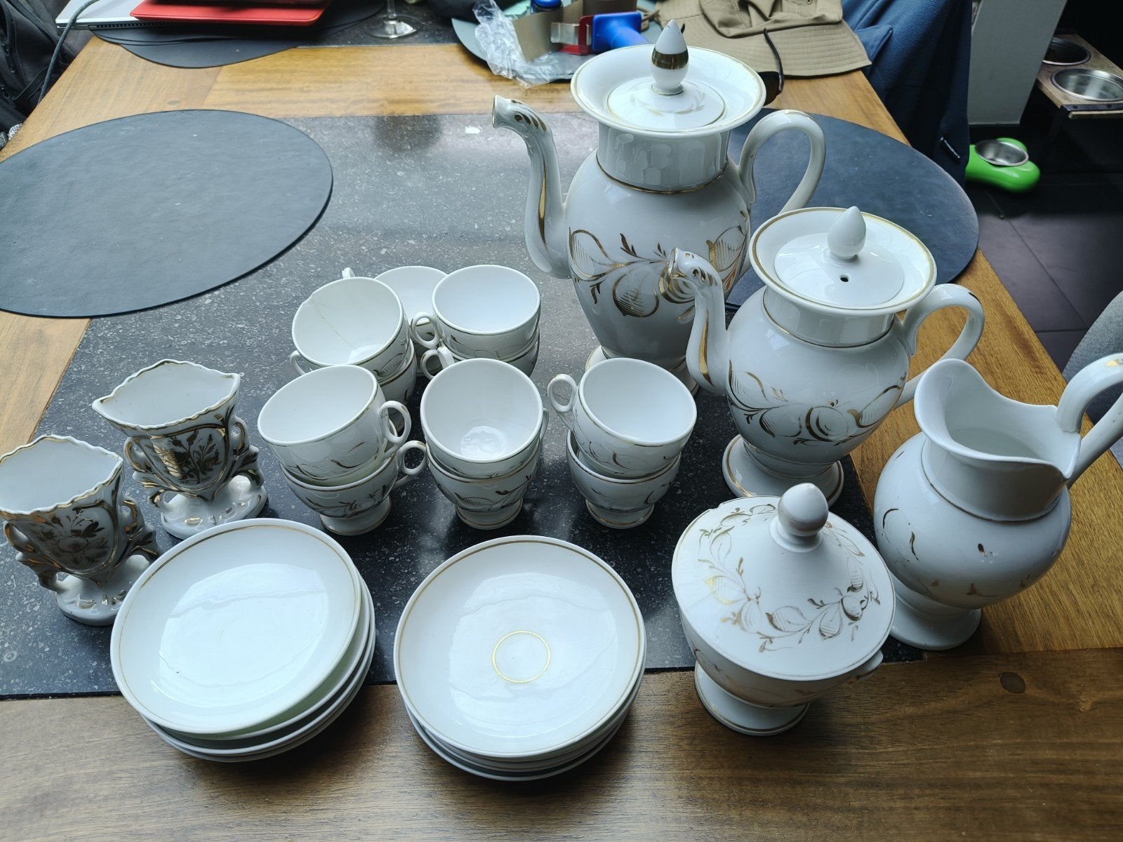 Antiek 19e-eeuws porseleinen koffieservies – Vieux Paris sti, Antiek en Kunst, Ophalen