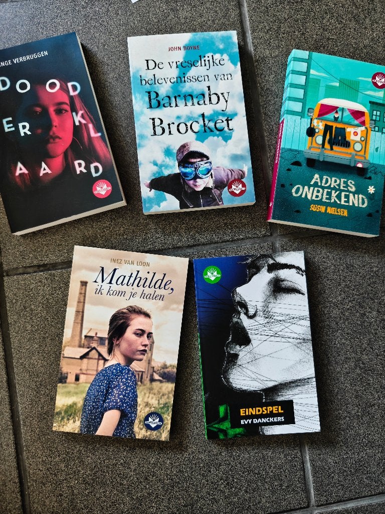 Boektoppers 12+, Ophalen of Verzenden, Zo goed als nieuw