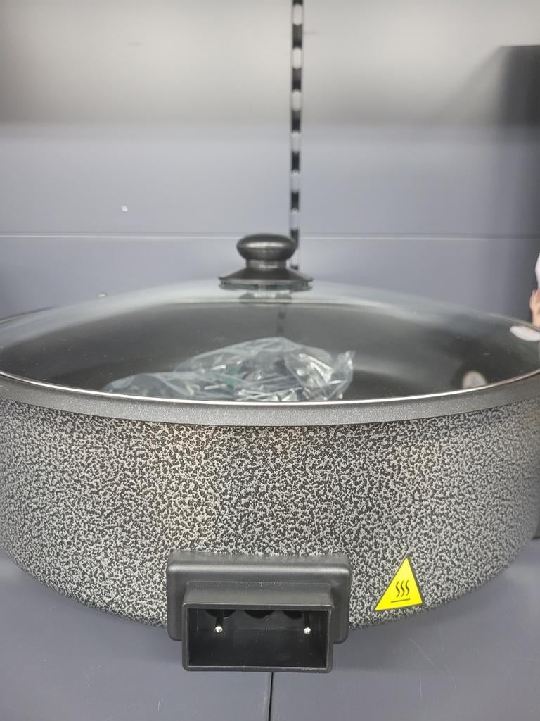 Roland Germany XXL Elektrische Pizzapan - 42cm / 13cm Extra, Tuin en Terras, Bubbelbaden en Hottubs, Nieuw, Afdekzeil, Ophalen of Verzenden