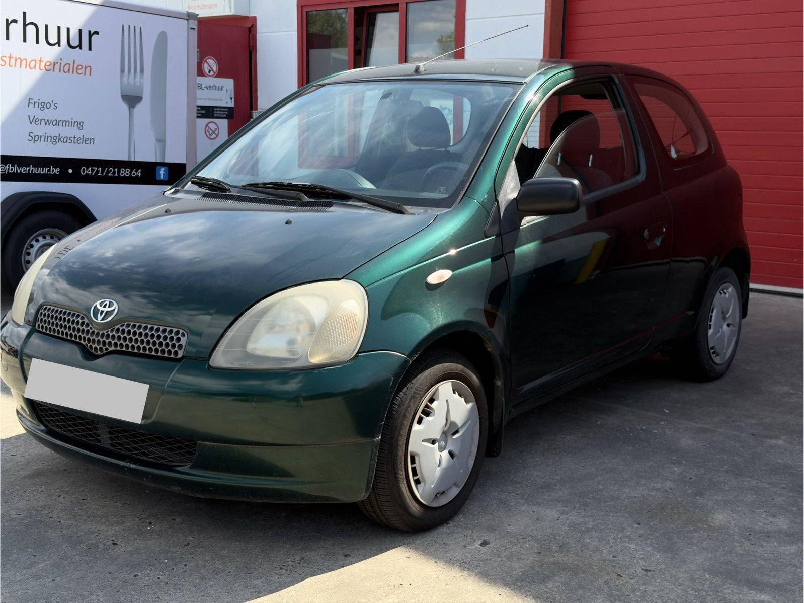 Toyota Yaris 1.0 benzine 145k gekeurd vvk control techniek, Auto's, Voorwielaandrijving, Zwart, Particulier, Yaris