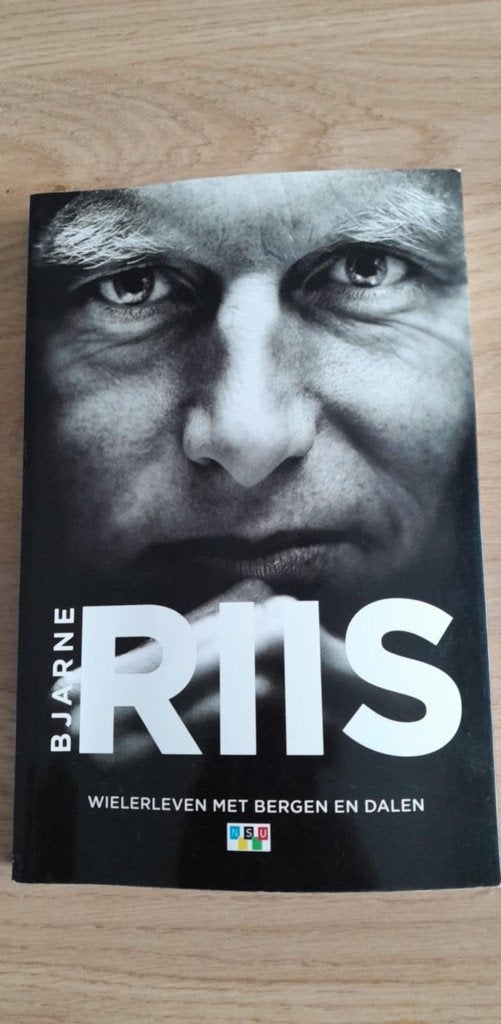 Boek Bjarne BIIS, Verzenden, Zo goed als nieuw, Lopen en Fietsen