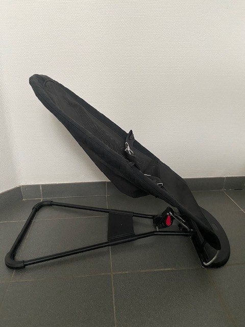 Babybjorn wipstoel - zwart, Enlèvement, Comme neuf, Chaise rebondissante, Avec ceinture(s)