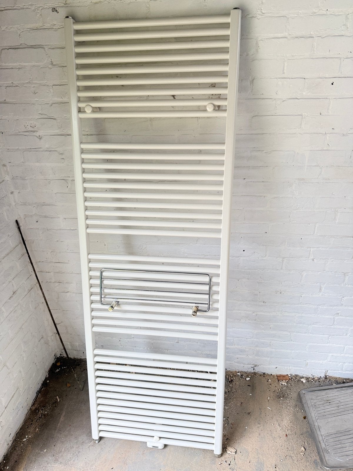 Badkamer radiator, Ophalen, Radiator