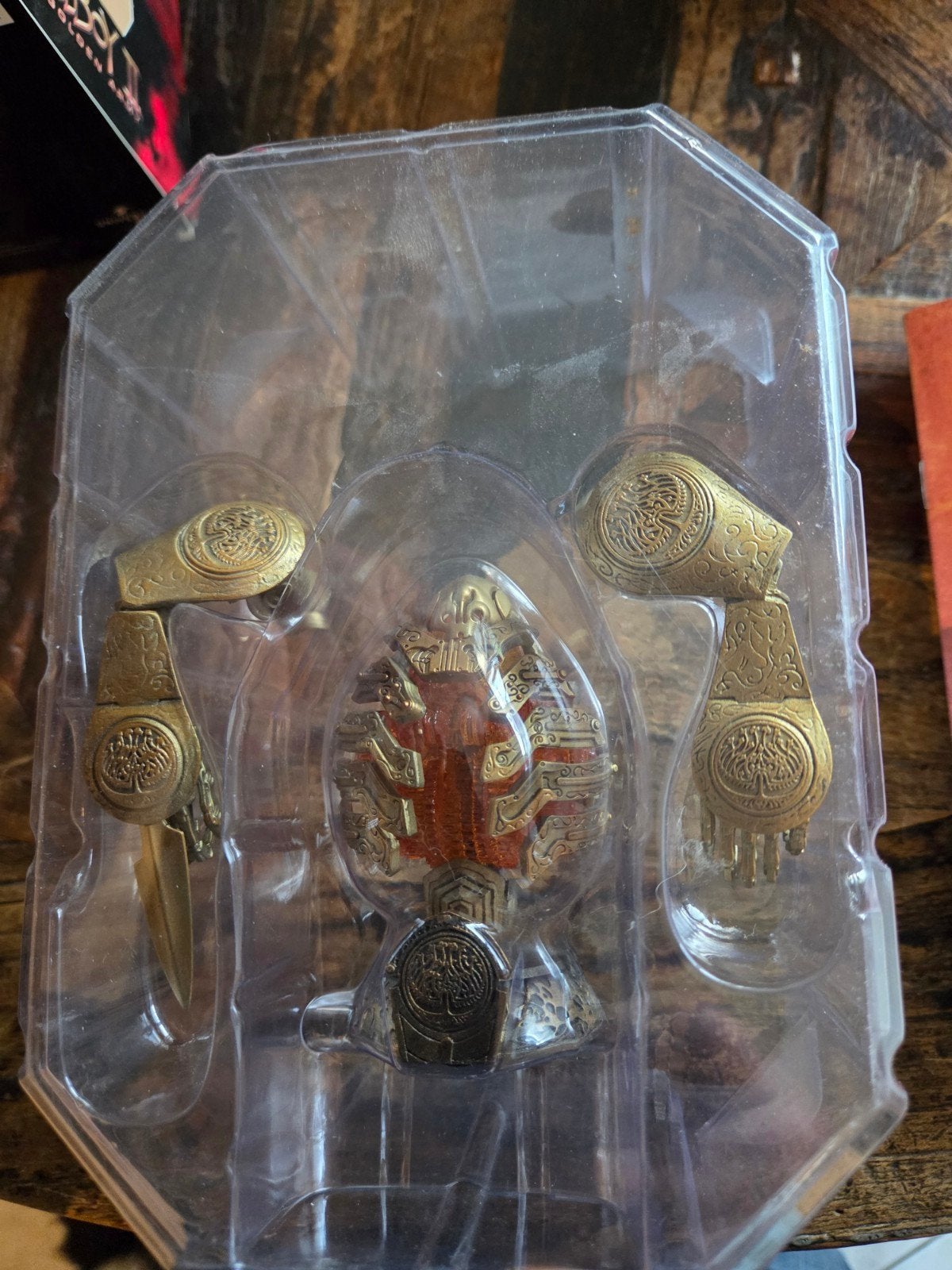 Hellby 2. Figurine et livret provenant de la boîte DVD. SANS, Enlèvement ou Envoi, Utilisé