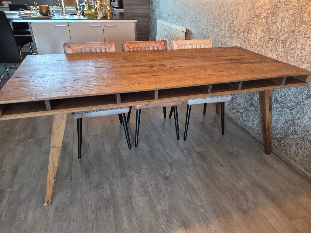 Houten tafel met 6 lederen stoelen, Ophalen