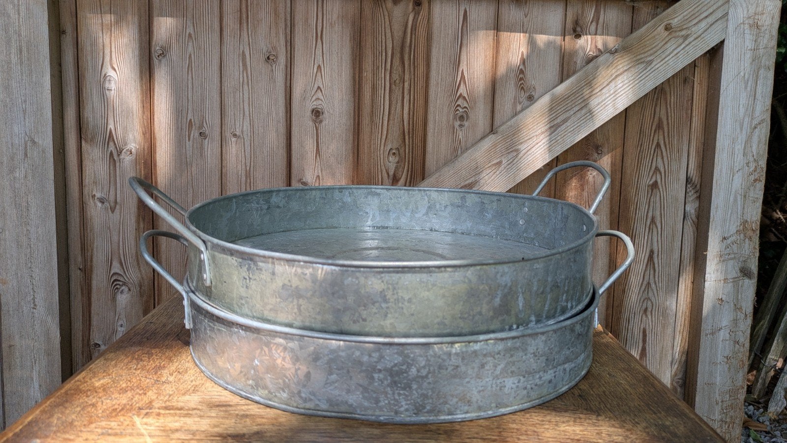 2 plateaux en zinc, Enlèvement