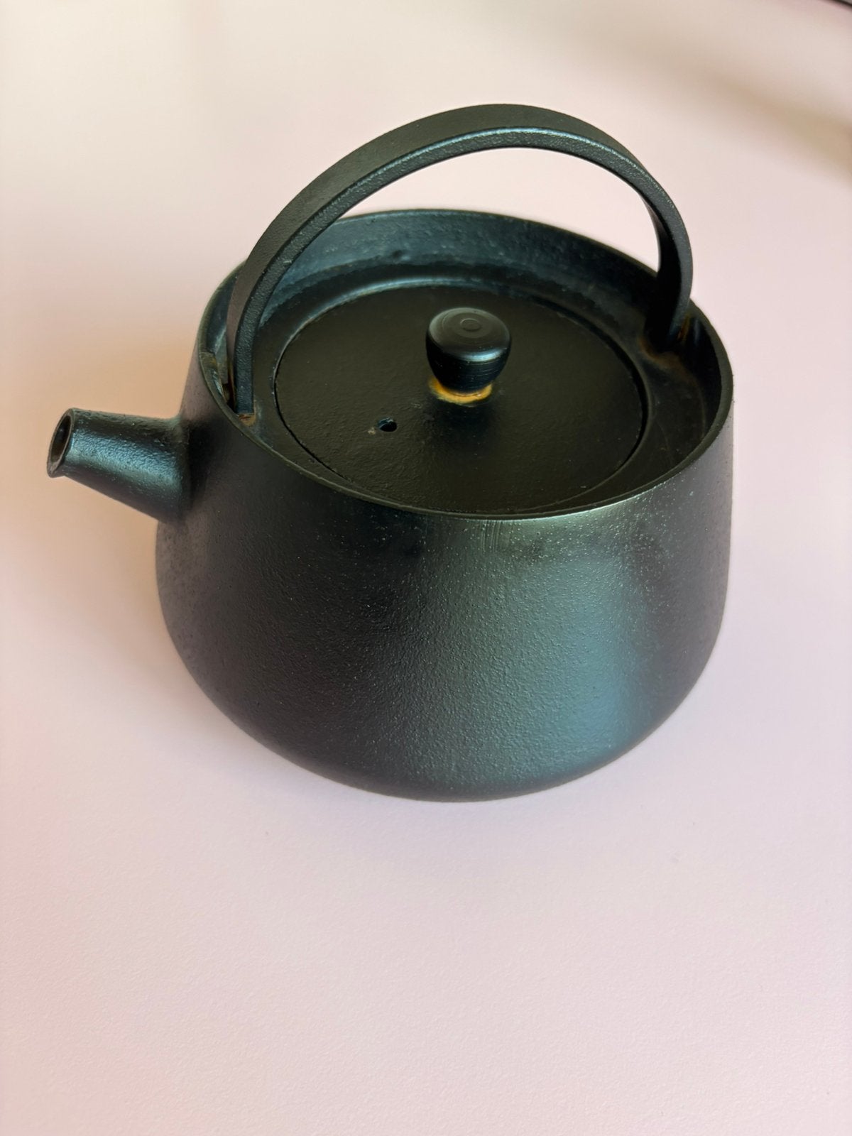 Theepot ‘Bill’ cosy & trendy 0,83L, Huis en Inrichting, Keuken | Potten en Pannen, Ophalen, Zo goed als nieuw, Koper