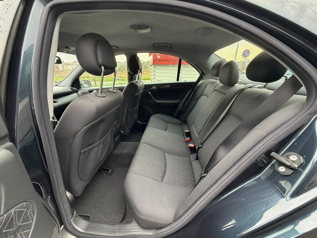 Mercedes C200 cdi (Stock ID 06885) — 19