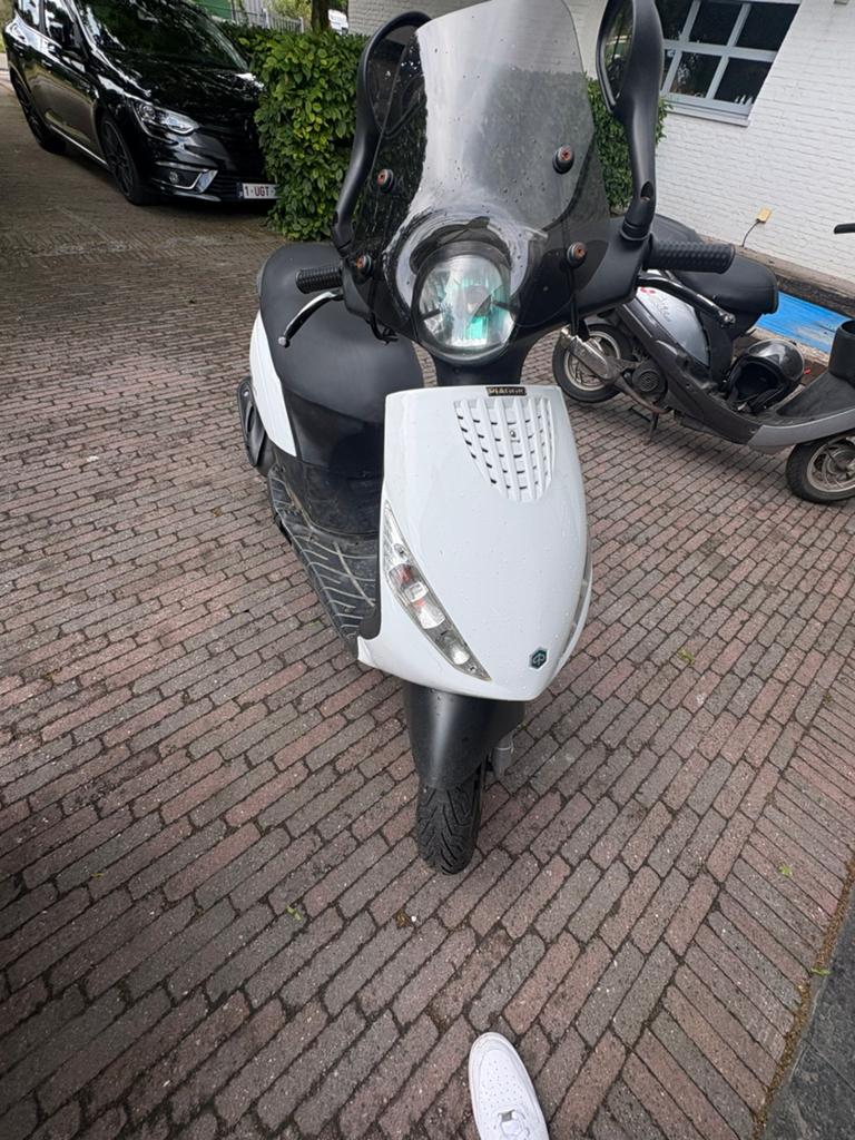 Piaggo zip 4t a klasse, Enlèvement ou Envoi, Comme neuf